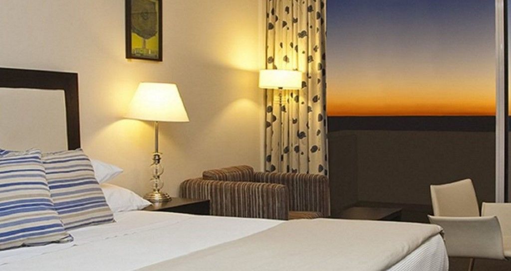 Hotel Peninsula Valdes Puerto Madryn Exterior photo