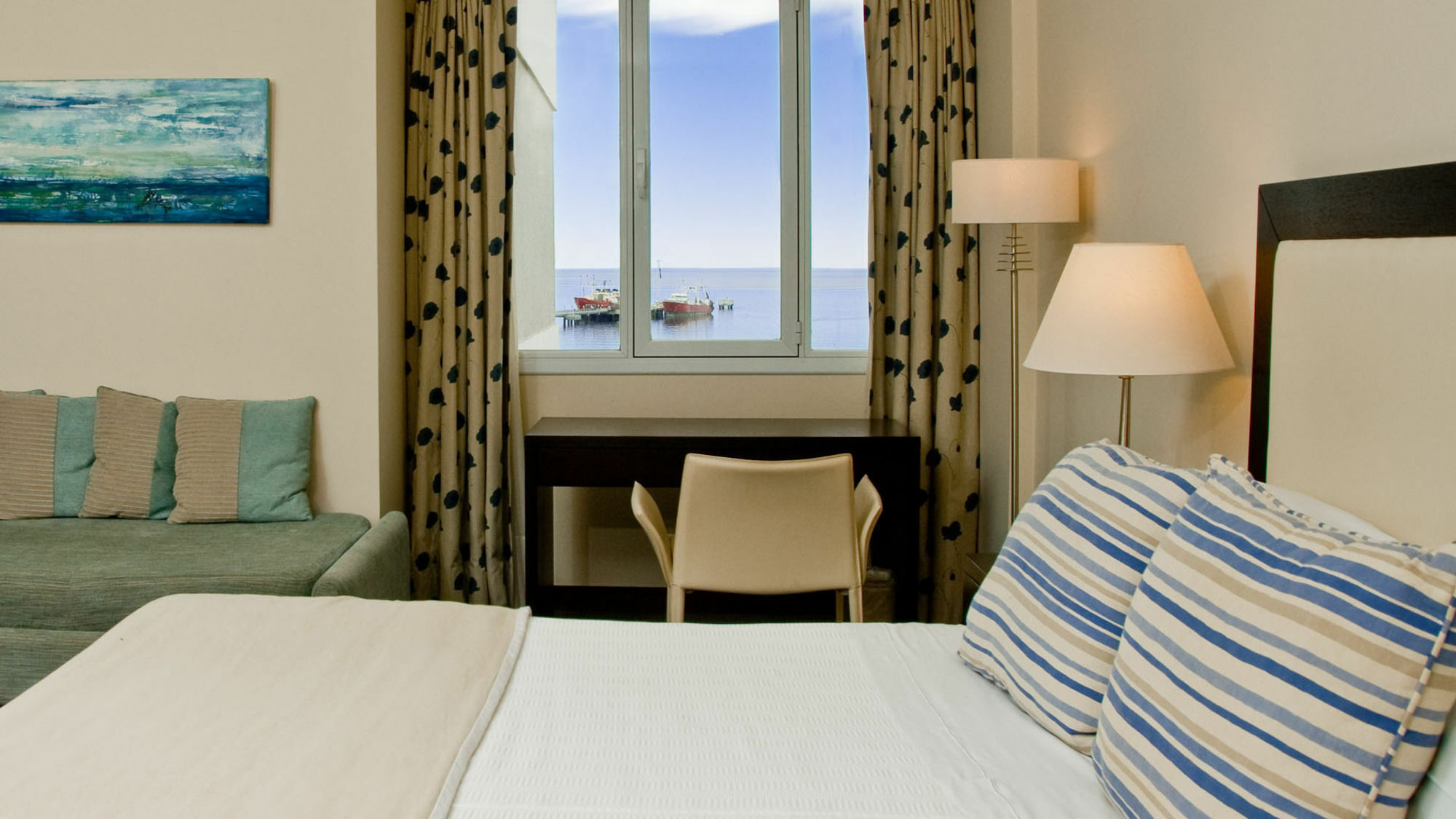 Hotel Peninsula Valdes Puerto Madryn Exterior photo